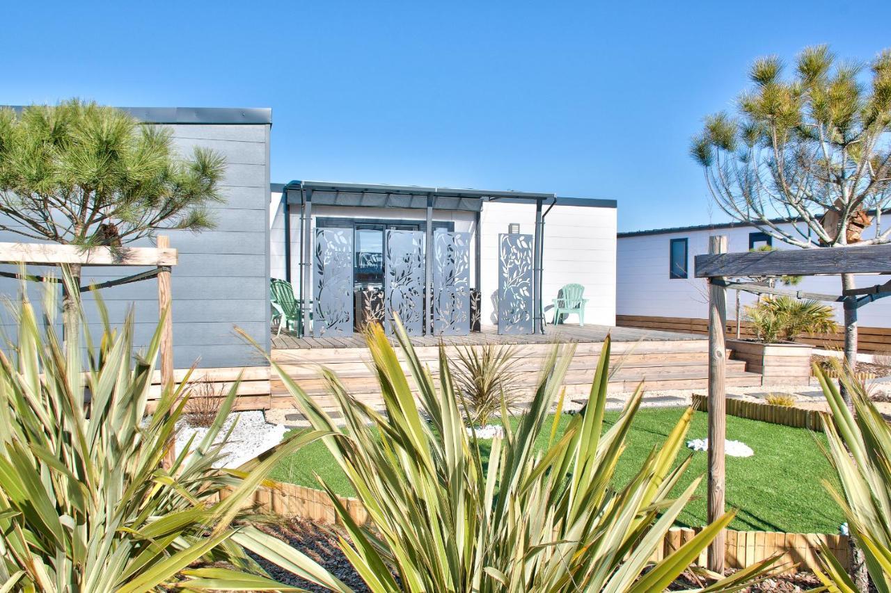 Joli Chalet Pour 6 - Domaine Avec Piscine Brétignolles-sur-Mer Dış mekan fotoğraf